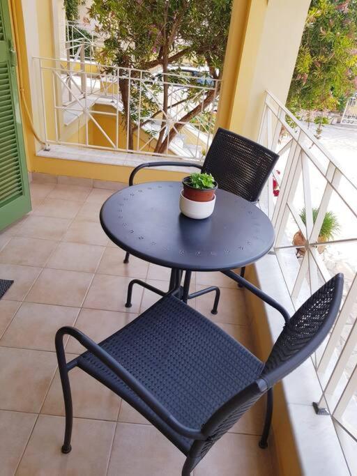 Sunny Stay Furnished Apartment In Kanoni Exterior foto