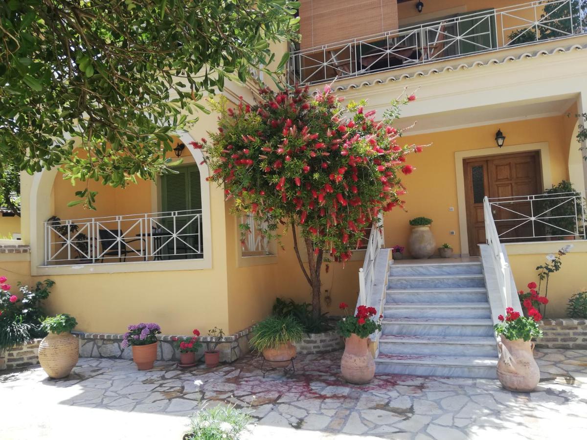 Sunny Stay Furnished Apartment In Kanoni Exterior foto